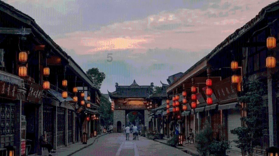 一场大雪让南方艺术家尽情创作 网友晒一家三口雪人骑电动车